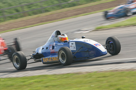 En andenplads i Formula Renault 2.0 NECUP var en flot præstation af Mikkel Mac.